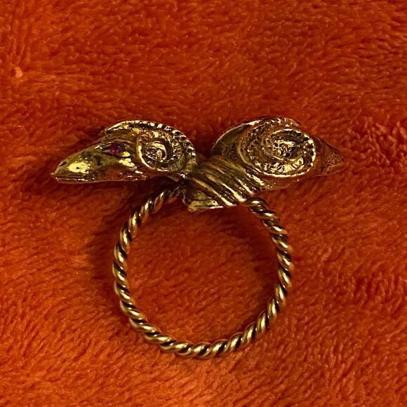 Vintage Gold Ram Head Twisted Ring